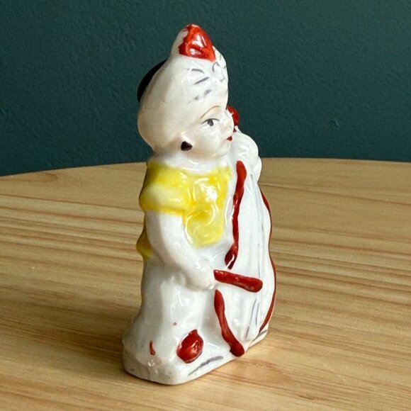 Vintage Porcelain Musician Girl Figurine w Cello Violin Yellow White Red - Picture 2 of 10